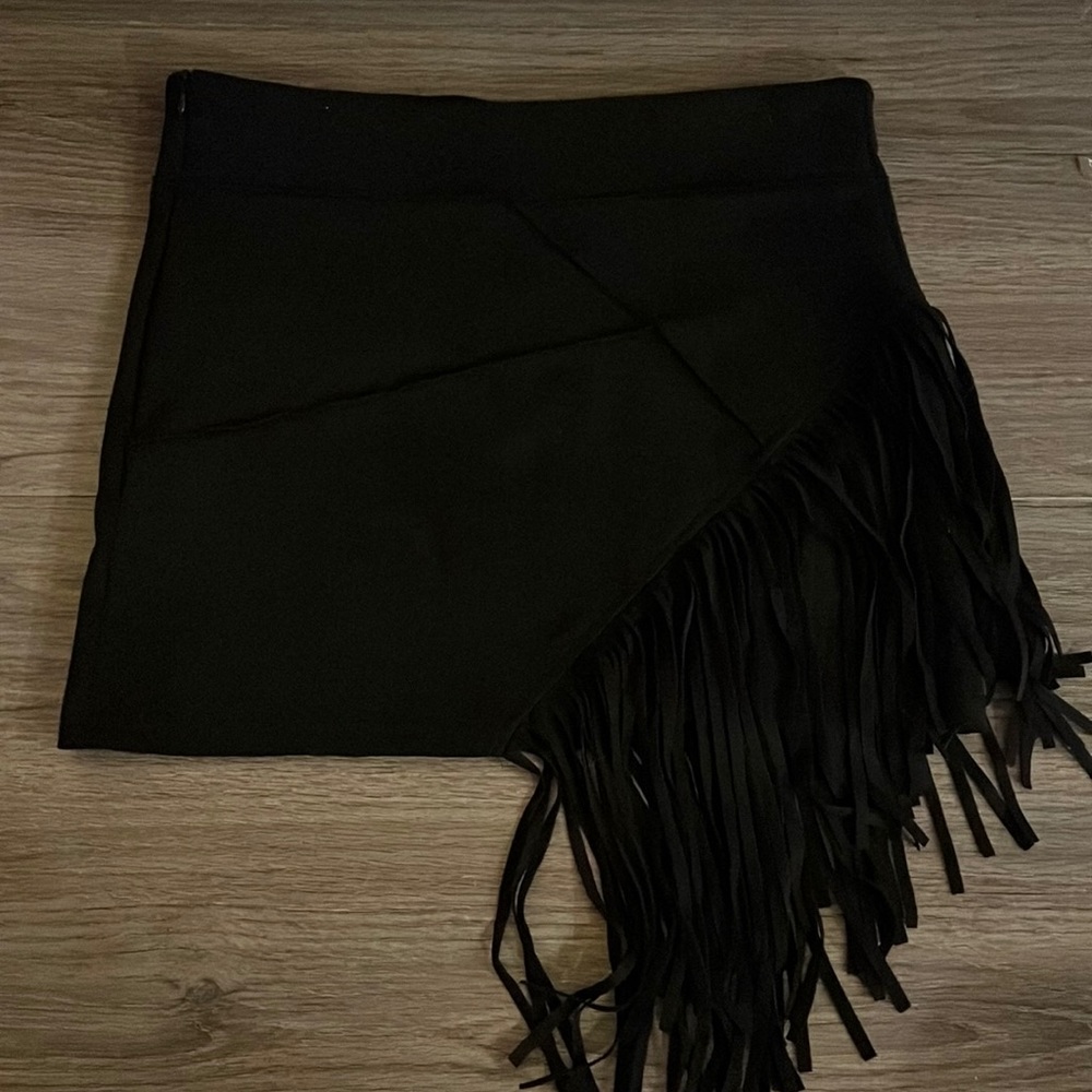 Black suede fringe mini skirt. Size L